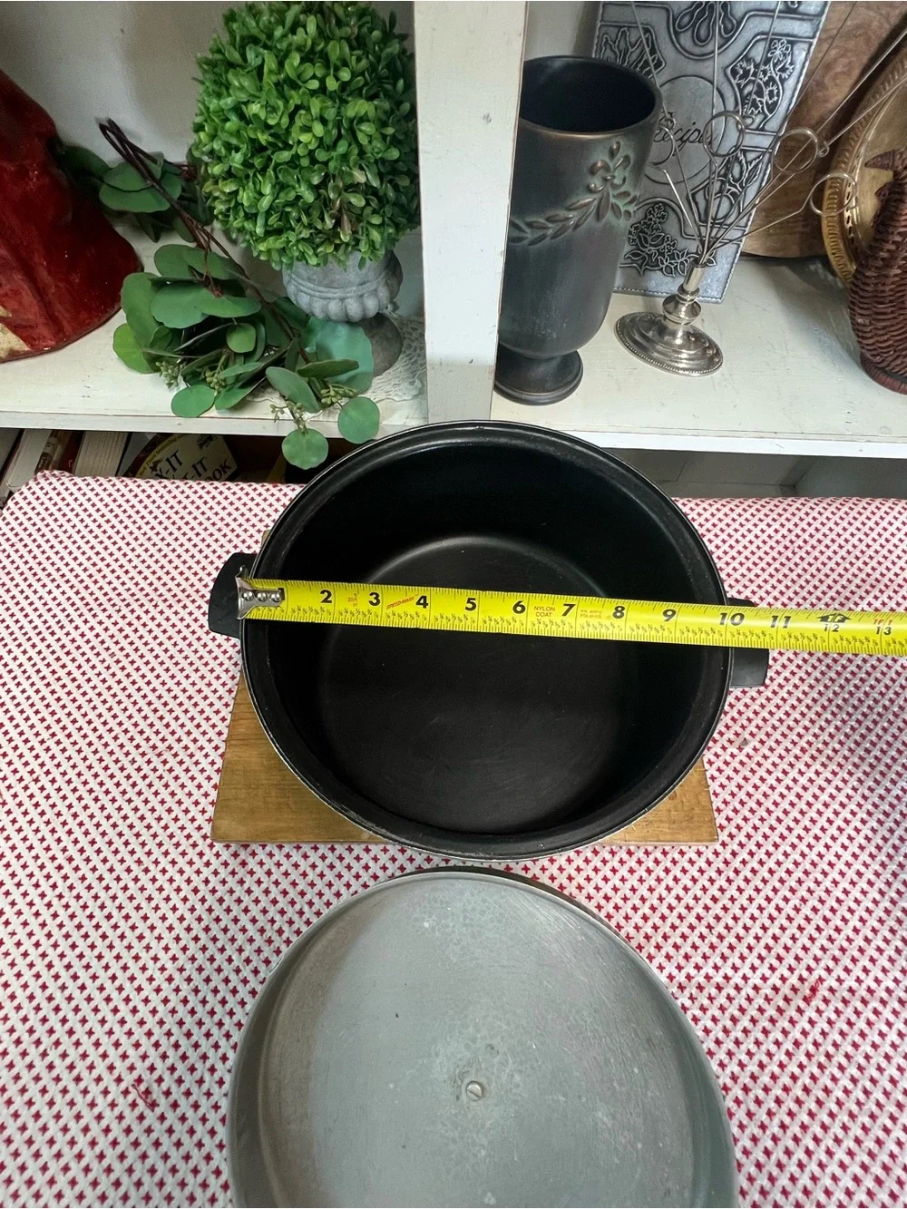 Vintage cookware green lidded pot aluminum metal retro